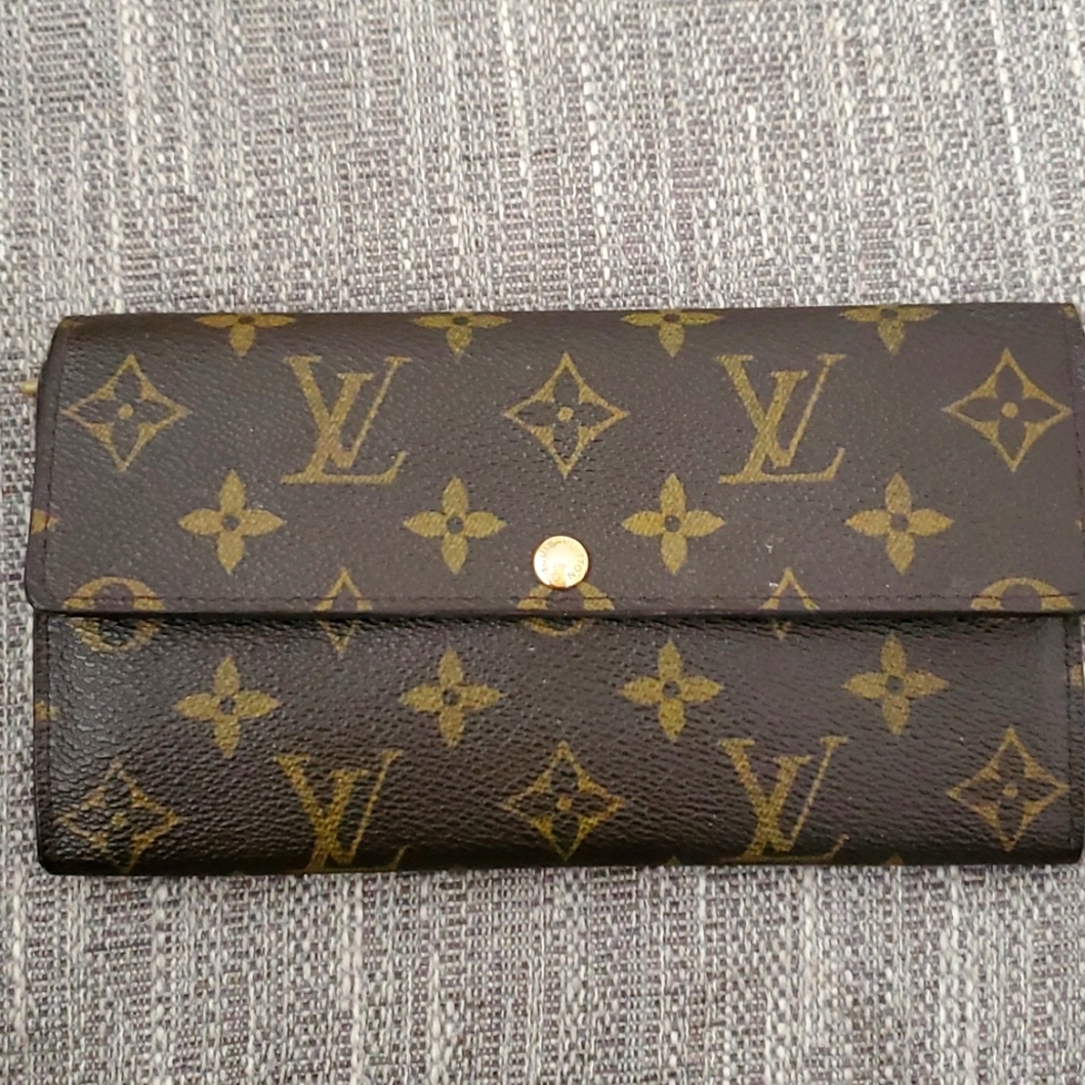 Louis Vuitton Wallet